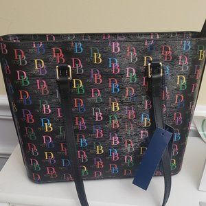 Dooney & Bourke